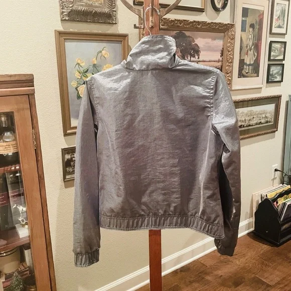 Reebok reflective metallic full zip jacket w/ pockets elastic waist SZ M silver - Picture 7 of 12